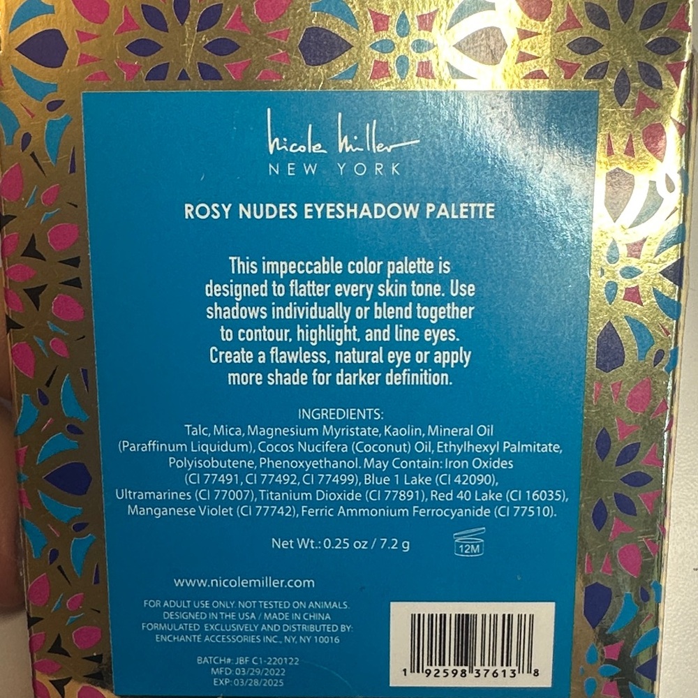 🎁 6 for $28 🎁 Nicole Miller Rosy Nudes Eyeshadow Collection - Picture 2 of 2